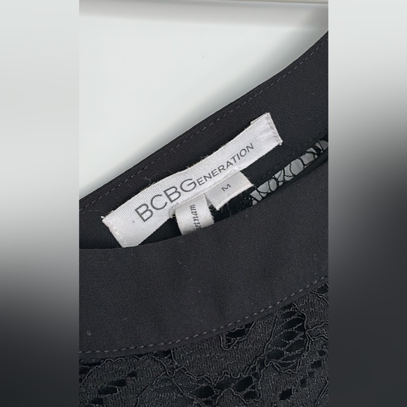BCBGeneration Lace Crop Top Blouse - Picture 4 of 4